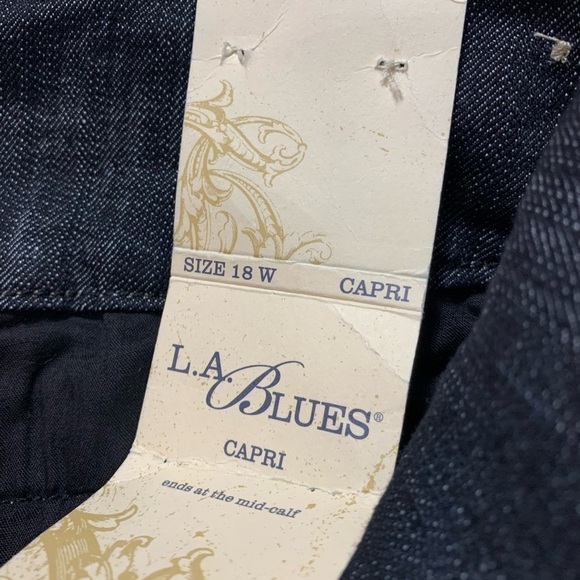 LA Blues size 18w crop jeans - Picture 2 of 7